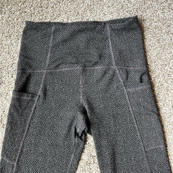 C9 by Champion High-waisted Leggings with Pockets - Picture 5 of 6